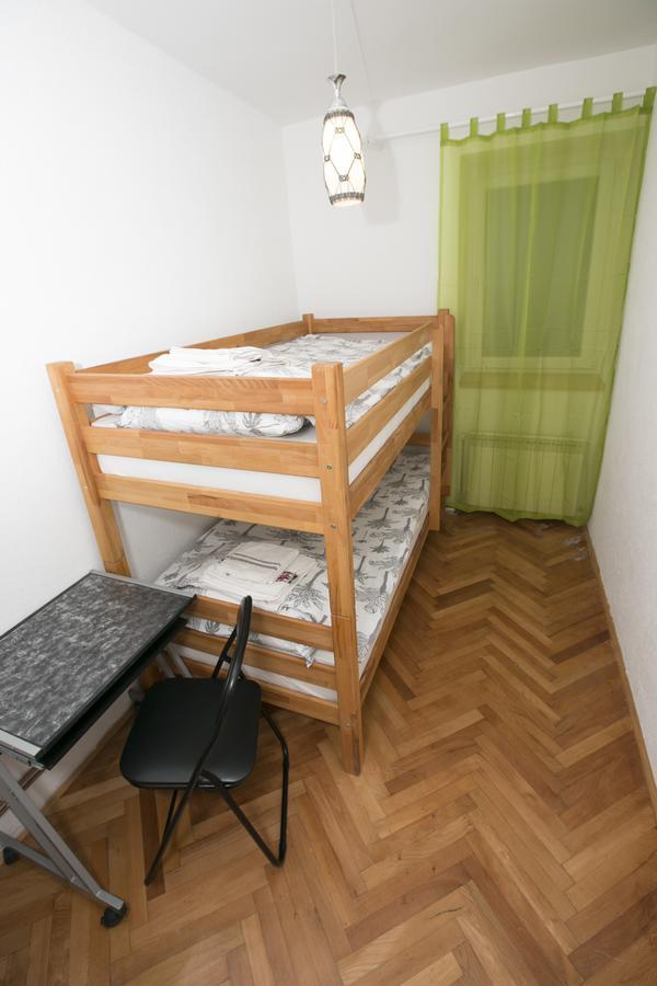Downtown 3 Bedroom Apartment Sarajevo Exterior photo