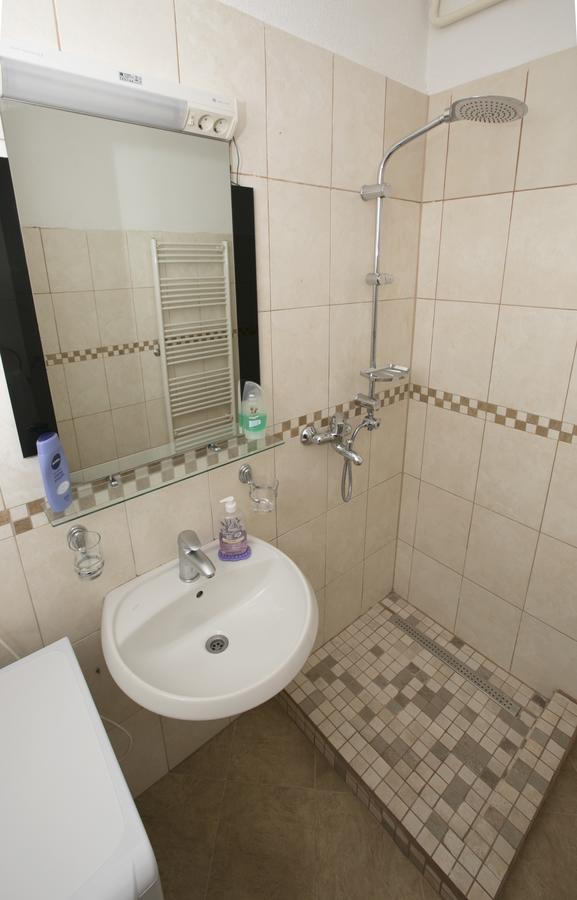 Downtown 3 Bedroom Apartment Sarajevo Exterior photo